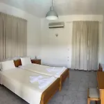 Marigoula Village 아파트호텔 3*